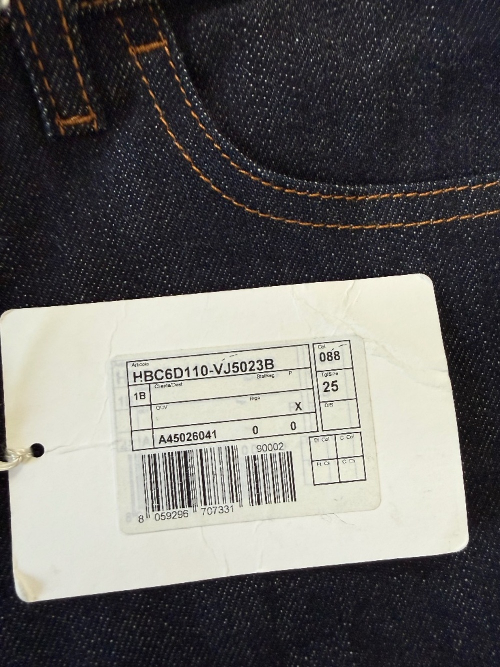 Brand new Valentino Dark Wash Jeans – New with Tags